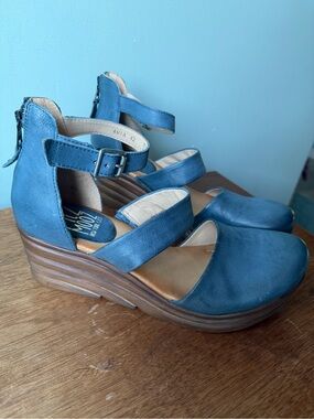 Amia Sandal Miz Mooz
